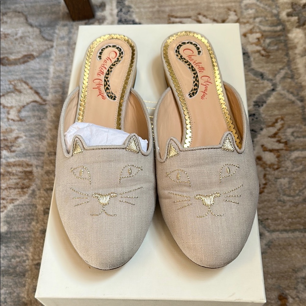 Charlotte Olympia Beige Cat Embroidered Women's Shoes